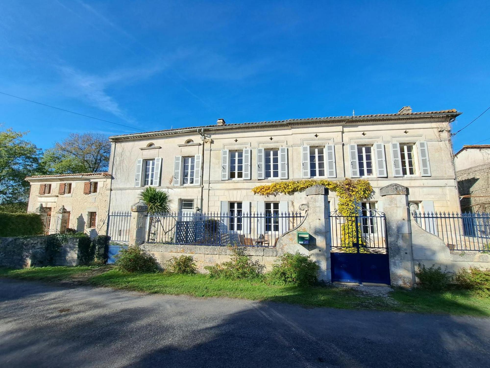 Le Moulin Etourneau - 3 Gites Avec 2 Piscines Champagnac  Exterior foto